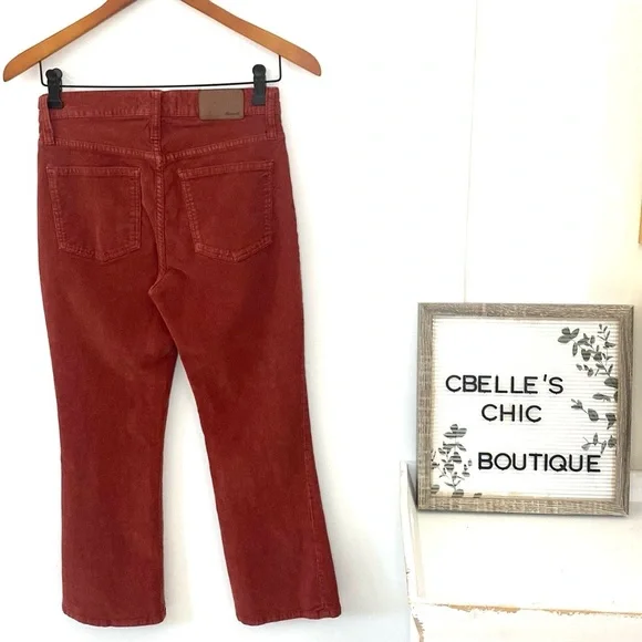 Madewell Cali Demi-Boot Jeans in Corduroy: Button-Front Edition Canterbury Red - Picture 6 of 14